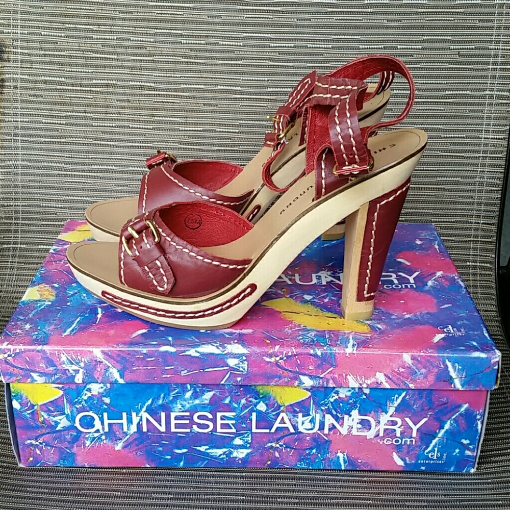 Chinese Laundry Wood and Leather Heels;-) - Picture 2 of 8